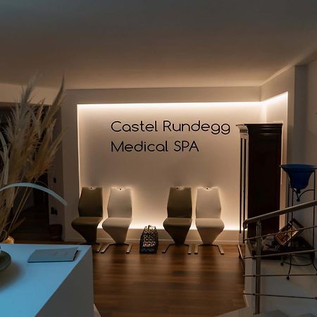 Hotel Castel Rundegg Merano Esterno foto